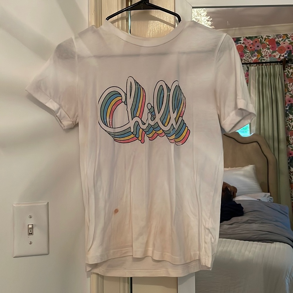 Small vestique graphic tee